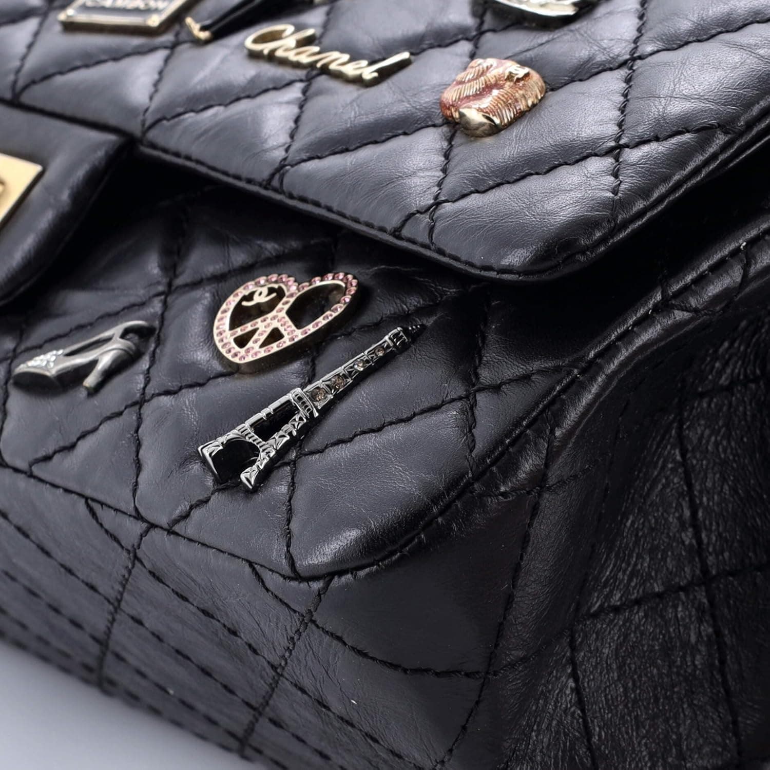 CHANEL Pre-Loved Lucky Charms Reissue 2.55 Flap Bag Quilted Aged Calfskin 225, Black - Image 2